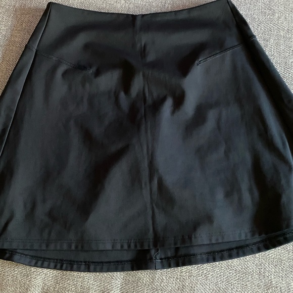 Old Navy Athletic skirt - Picture 1 of 4